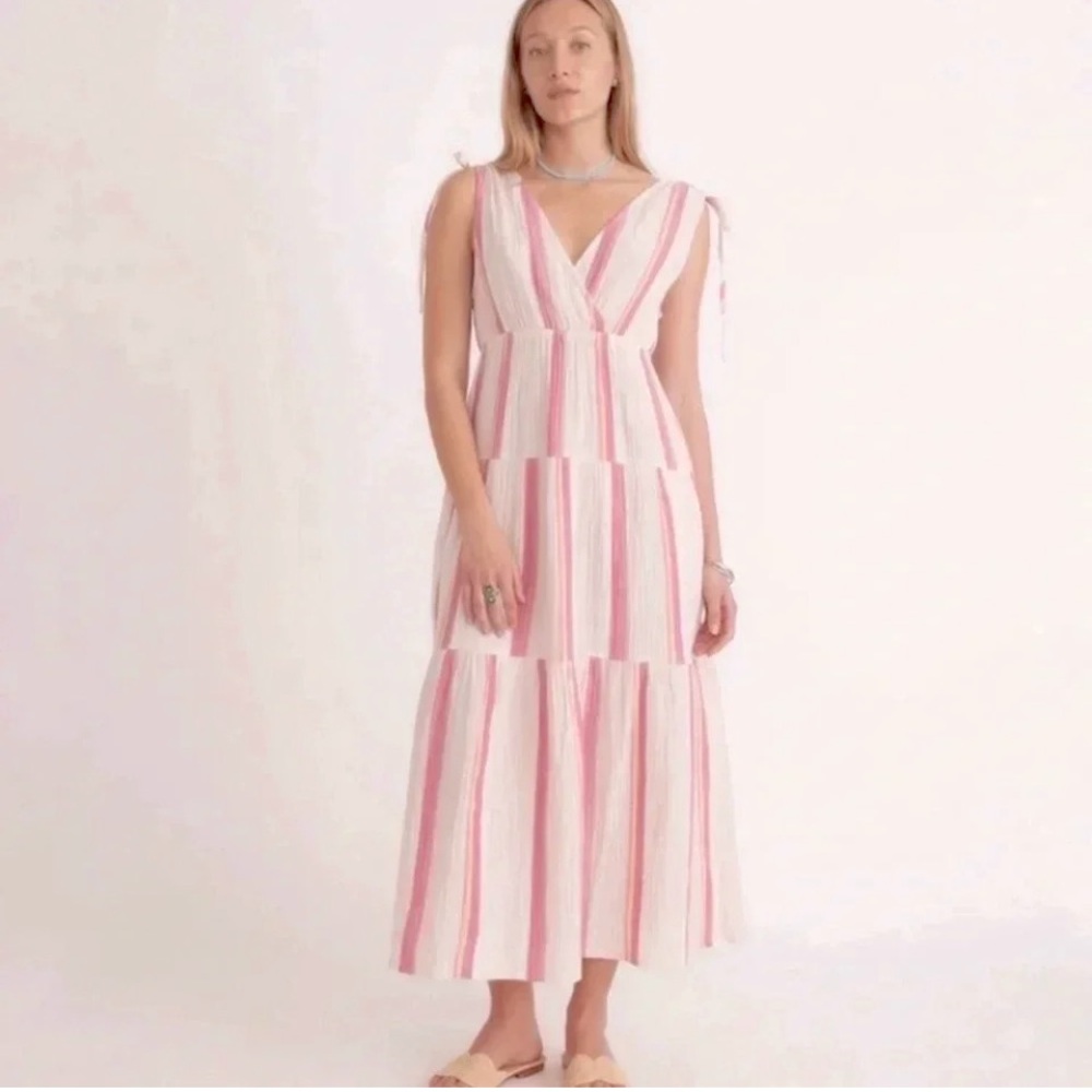 NWT Marine Layer Sage double gauze
Pink stripe maxi dress- S
